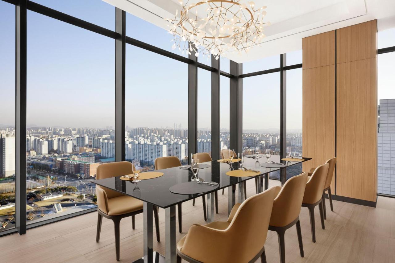 Four Points By Sheraton Suwon Exterior photo