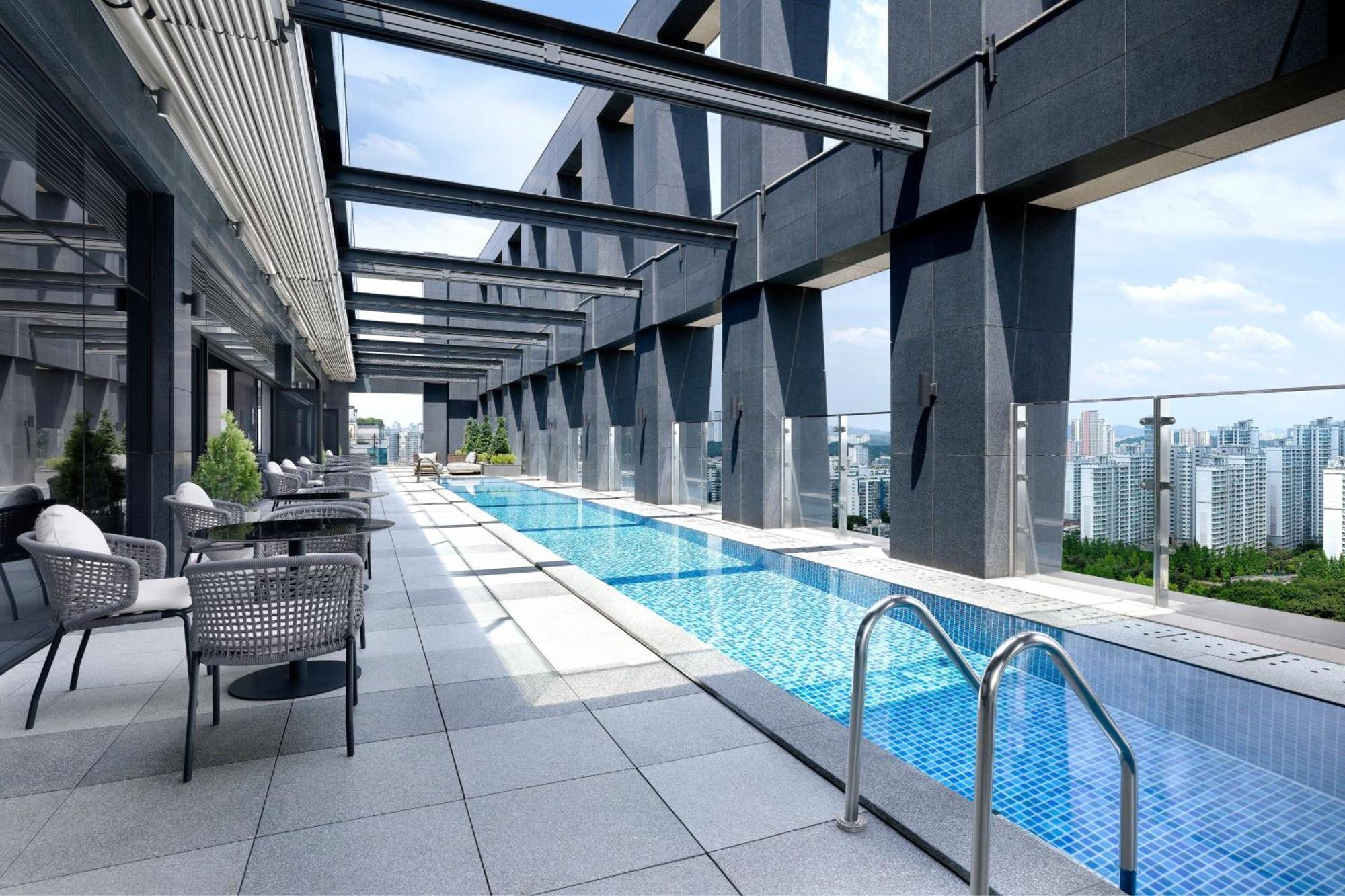 Four Points By Sheraton Suwon Exterior photo
