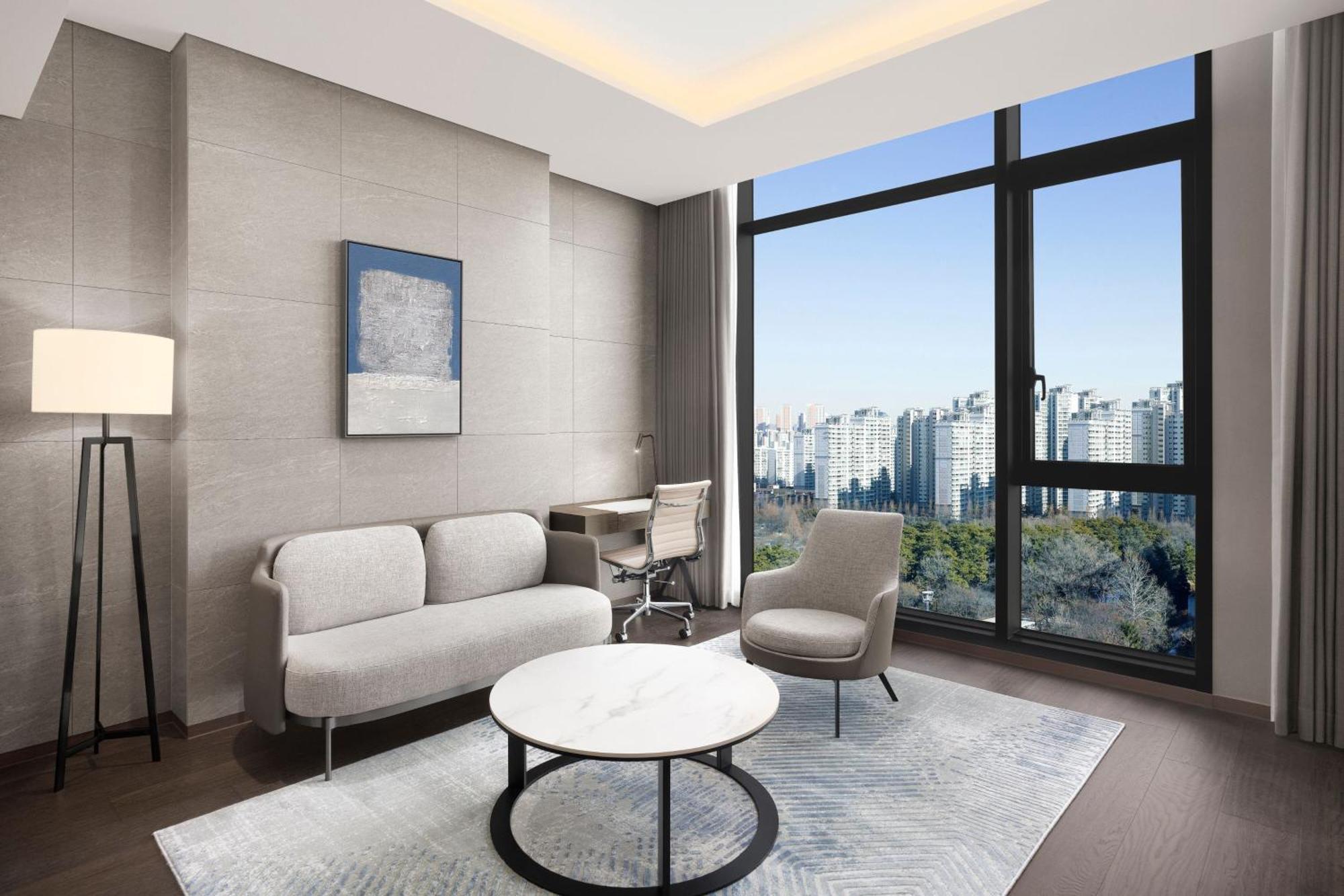 Four Points By Sheraton Suwon Exterior photo